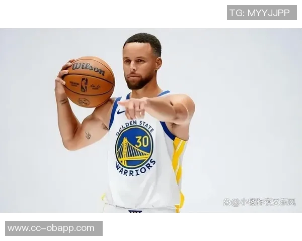 新赛季季前赛即将来临库里分享年轻时的特效回忆图 新赛季季前赛即将来临库里分享年轻时的特效回忆图