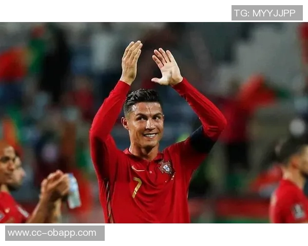 葡萄牙主帅称赞C罗渴望胜利的精神与关键作用 葡萄牙主帅称赞C罗渴望胜利的精神与关键作用