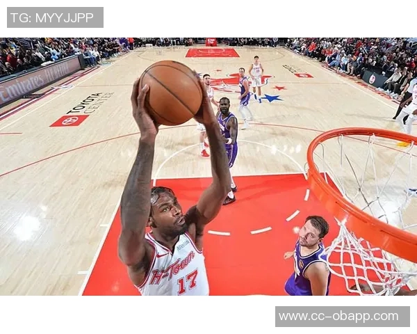 追梦半场表现低迷仅得2分3助攻并出现2次失误球队遭遇困境 追梦半场表现低迷仅得2分3助攻并出现2次失误球队遭遇困境